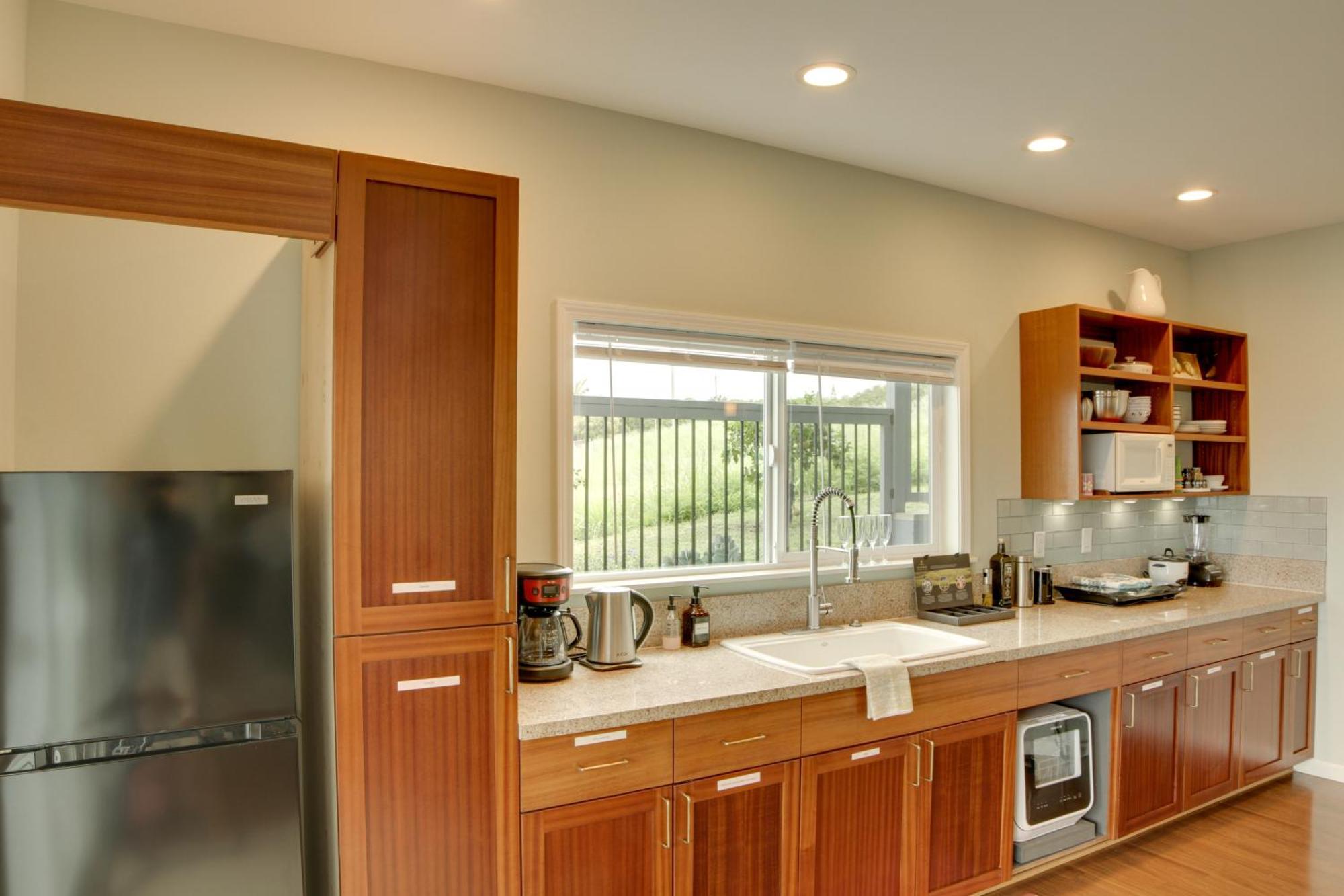 The Aloha Green House Retreat With Ocean Views! Naalehu Exterior photo