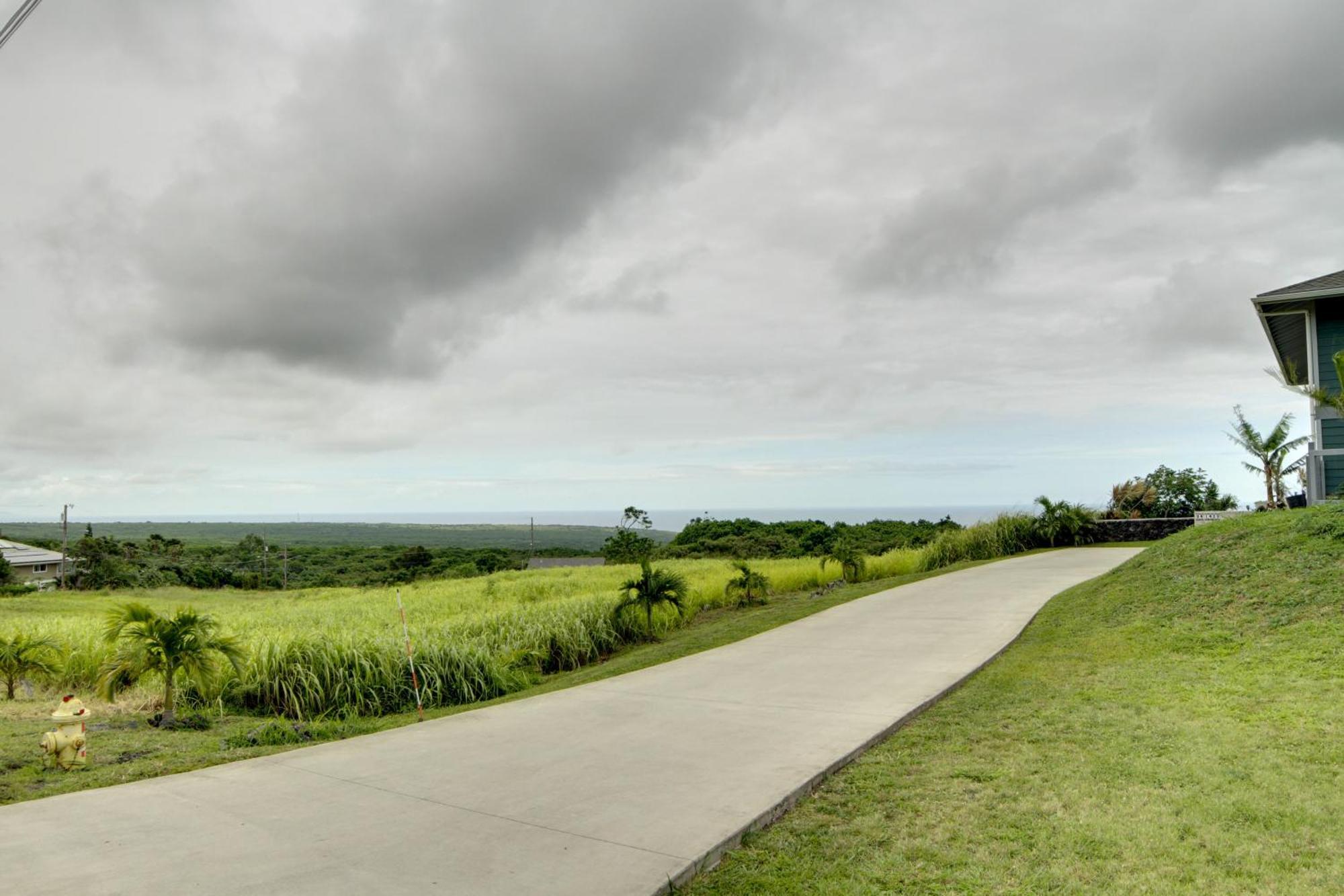 The Aloha Green House Retreat With Ocean Views! Naalehu Exterior photo